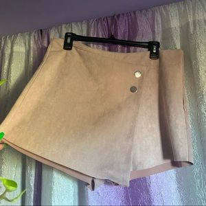 COMFY ROSE COLORED SKORT